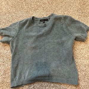 Kendall & Kylie (XS) sea foam green short sleeve top